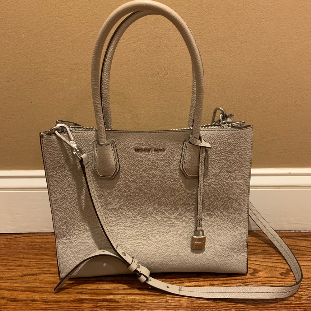 Michael Kors Pearl Grey Handbag